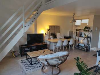 Location Appartement 2 piècesNantes Centre Ville