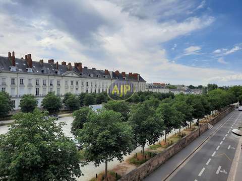 Location appartement 6 pièces Nantes Centre Ville 44