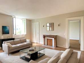 Location Appartement 2 piècesNantes Centre Ville