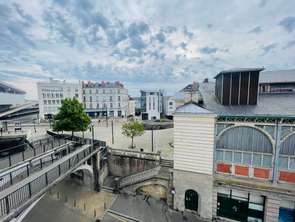 Location Appartement 2 piècesNantes Centre Ville