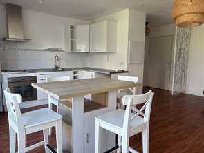 Location Appartement 2 piècesNantes Centre Ville