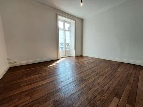 Location appartement 3 pièces Nantes Centre Ville 44