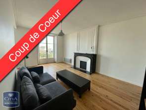 Location Appartement 2 piècesNantes Centre Ville