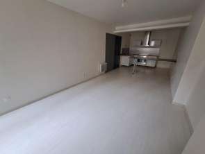 Location Appartement 2 piècesNantes Centre Ville