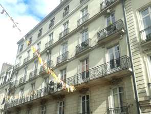 Location Appartement 2 piècesNantes Centre Ville