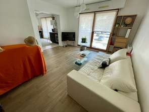 Location Appartement 2 piècesNantes Centre Ville