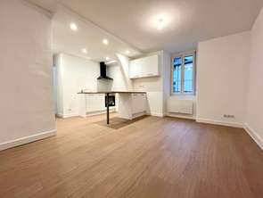 Location Appartement 3 piècesNantes Centre Ville