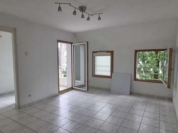 Location Appartement 2 piècesNantes Centre Ville