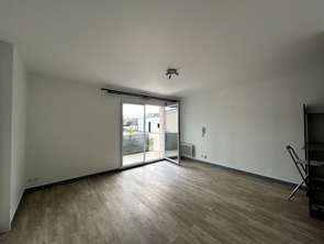 Location Appartement 2 piècesNantes Centre Ville