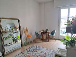 Location Appartement 2 piècesNantes Centre Ville