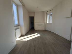 Location Appartement 2 piècesNantes Centre Ville