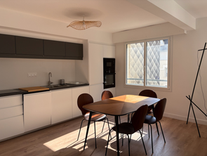 Location Appartement 4 piècesNantes Centre Ville