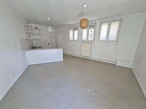 Location Appartement T1Nantes Centre Ville