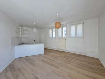 Location Appartement T1Nantes Centre Ville