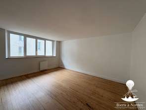 Location Appartement 3 piècesNantes Centre Ville
