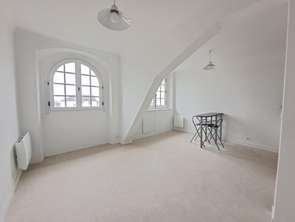 Location Appartement 2 piècesNantes Centre Ville