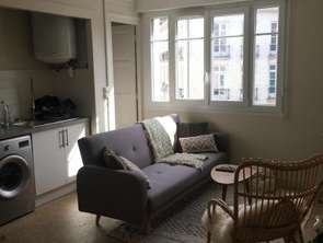 Location Appartement 2 piècesNantes Centre Ville