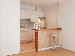 Location Appartement 2 piècesNantes Centre Ville