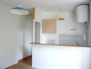 Location Appartement 2 piècesNantes Centre Ville