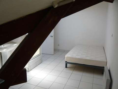 Location appartement 1 pièce Nantes Centre Ville 44