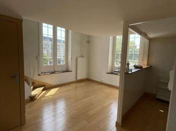 Location Appartement 2 piècesNantes Centre Ville