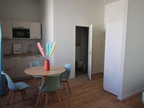 Location Appartement T1Nantes Centre Ville