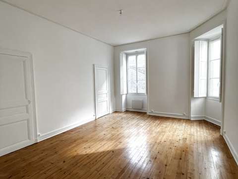 Location Studio 1 pièce Nantes Centre Ville 44
