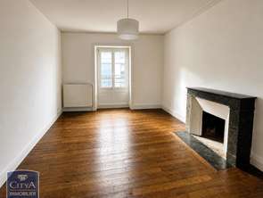 Location Appartement 2 piècesNantes Centre Ville