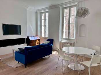 Location Appartement 4 piècesNantes Centre Ville