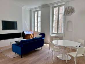 Location Appartement 4 piècesNantes Centre Ville