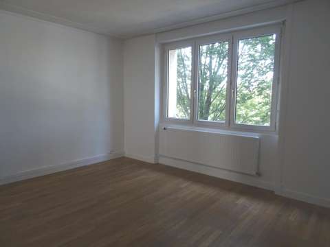 Location appartement 4 pièces Nantes Centre Ville 44