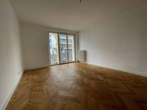 Location Appartement 4 piècesNantes Centre Ville