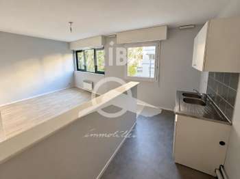 Location Appartement 3 piècesNantes Centre Ville