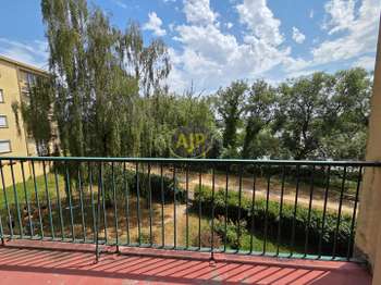 Location Appartement 3 piècesNantes Centre Ville