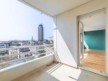 Location Appartement 2 piècesNantes Centre Ville