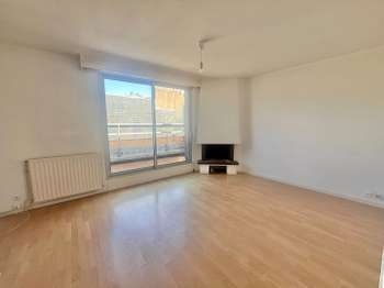 Location Appartement 2 piècesNantes Centre Ville