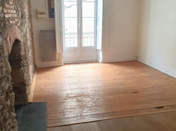 Location Appartement 2 piècesNantes Centre Ville