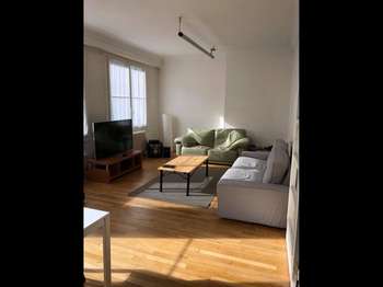 Location Appartement 4 piècesNantes Centre Ville
