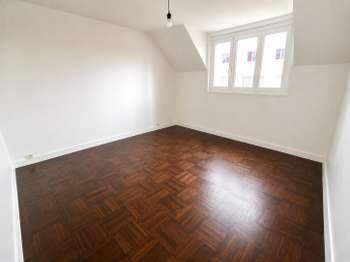 Location Appartement 2 piècesNantes Centre Ville