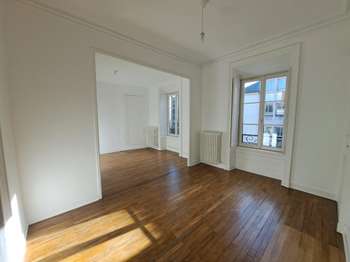 Location Appartement 2 piècesNantes Centre Ville