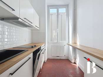 Location Appartement 4 piècesNantes Centre Ville