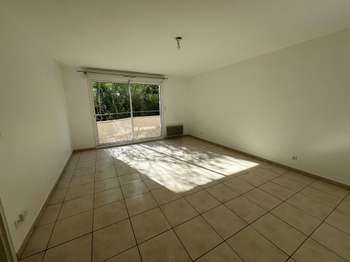 Location Appartement 2 piècesNantes Centre Ville