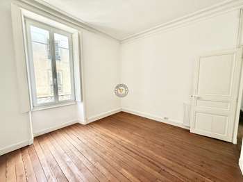 Location Appartement 3 piècesNantes Centre Ville