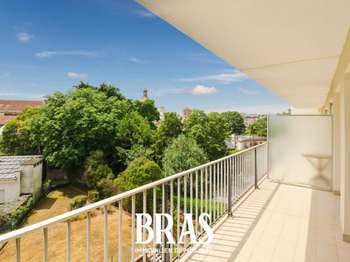 Location Appartement T1Nantes Centre Ville
