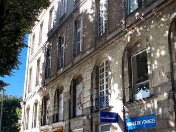 Location Appartement 2 piècesNantes Centre Ville