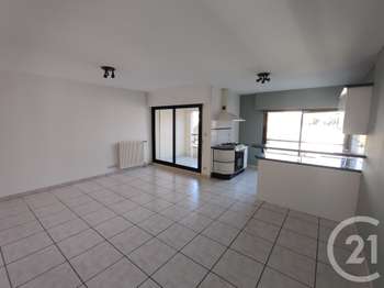 Location Appartement 3 piècesNantes Centre Ville