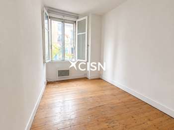Location Appartement 2 piècesNantes Centre Ville