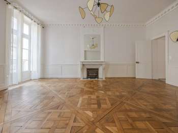 Location appartement 4 pièces Nantes Centre Ville 44