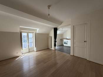 Location Appartement 2 piècesNantes Centre Ville
