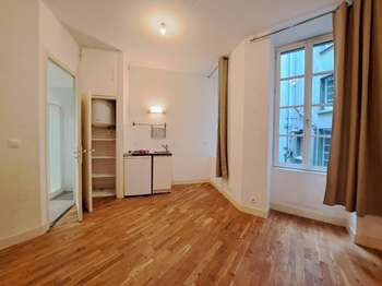 Location Appartement T1Nantes Centre Ville